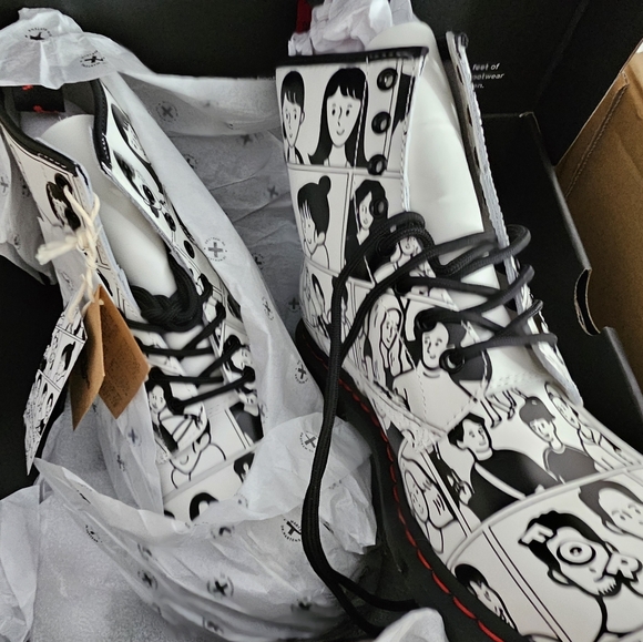 1460 PRIDE Edition Dr. Martens Leather Lace Up Boots Designed by Fuyuki Kanai - Picture 4 of 16